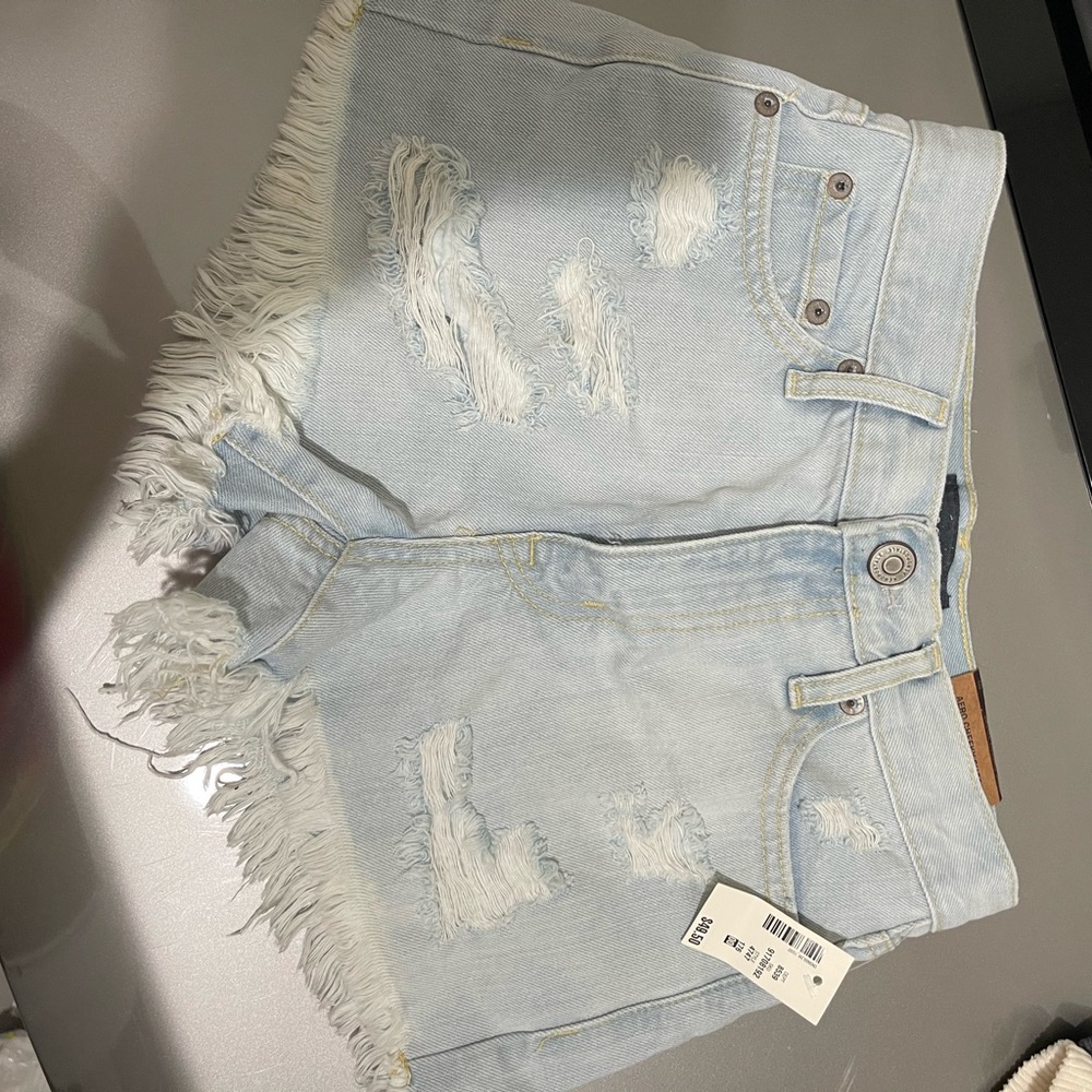 Aero Cheeky Short 00